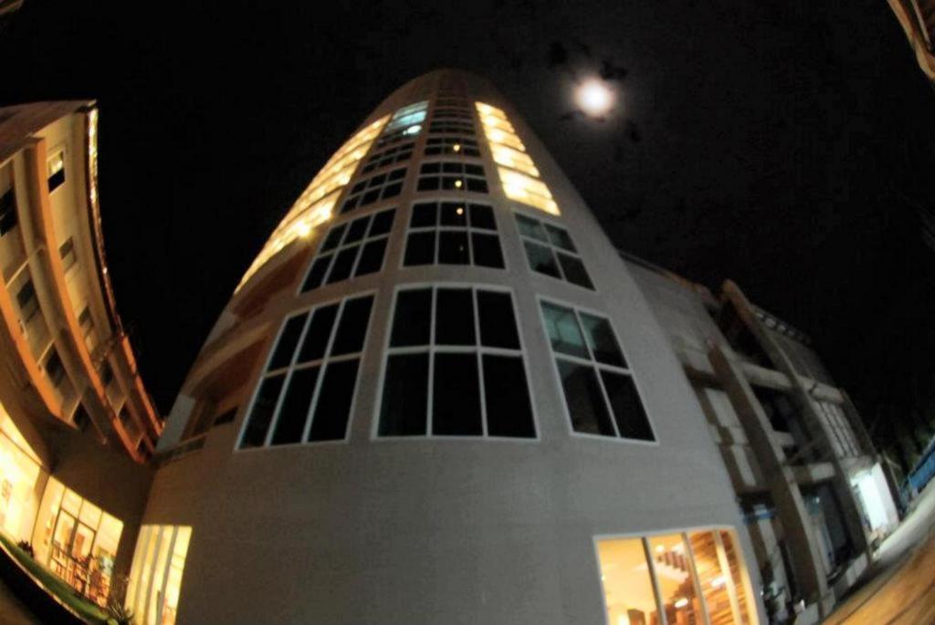 מוקדהאן River City Hotel מראה חיצוני תמונה