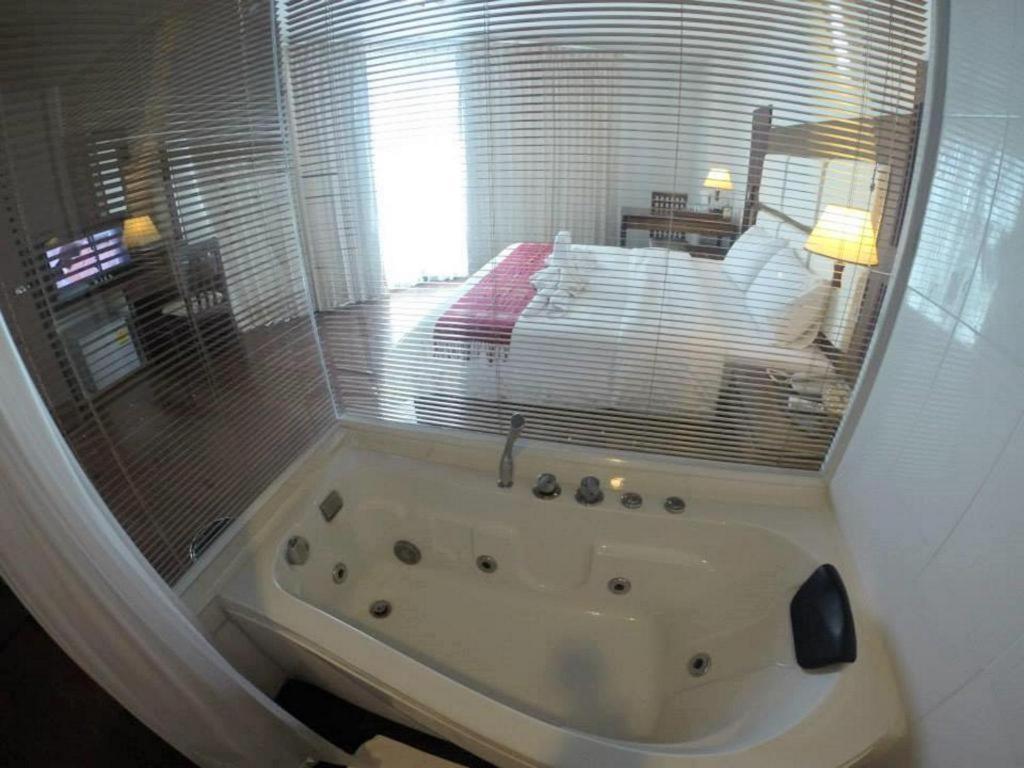 מוקדהאן River City Hotel מראה חיצוני תמונה