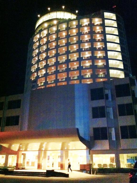 מוקדהאן River City Hotel מראה חיצוני תמונה