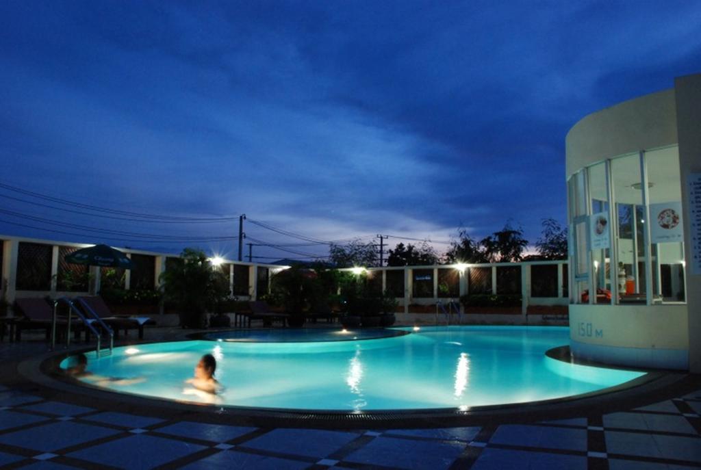 מוקדהאן River City Hotel מראה חיצוני תמונה